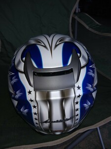 OGK　カブトヘルメットです　サイズMサイズです　新品未使用です　箱入り　色は写真にて確認お願い致します