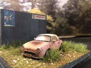 錆塗装 1/64 ニッサン フィガロ 昭和レトロな風景 旧車 自作ジオラマ完成品 ケース付