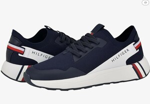 秋冬最新作　US限定　　TOMMY HILFIGER Arosa Sneaker スニーカー　　ロサンゼルスから最新本物をお届け！