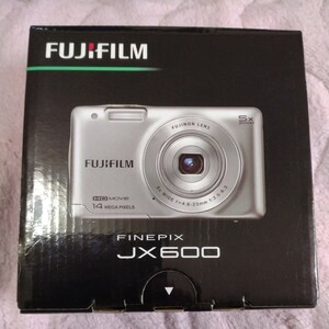 FUJIFILM　FINEPIX JX600 シルバー　