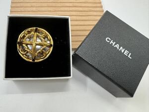 【0401】ヴィンテージ アクセサリー CHANEL シャネル 93P ブローチ　箱付き　1円から