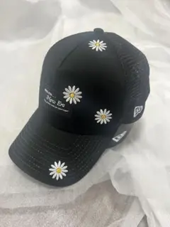 【美品】ニューエラ　NEW ERA キャップ　ブラック　フラワー柄　フリーサイズ