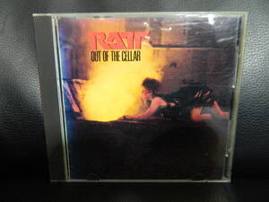 (23)　 RATT　　/　　OUT OF THE CELLAR　　　日本盤　 　ジャケ日焼け跡あり、日本語解説 経年の汚れあり　※　1/24から発送です。