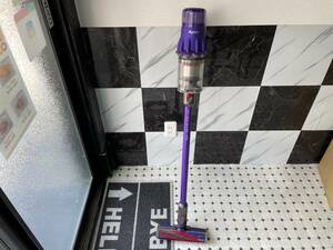 (ソ208) dyson ダイソン SV18 サイクロンコードレスクリーナー 通電確認済み 中古品 充電ケーブルあり 付属品あり