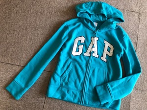 ★新品Gap Kidsギャップスパンコールロゴスウェットパーカー150★G