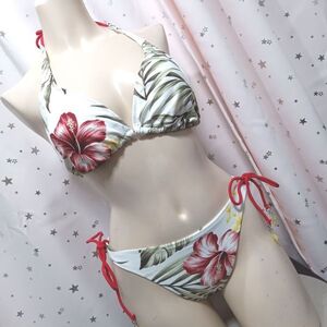 ◆D273◆Beach Queen◆レディーススイムウエア ビキニ◆9M※日本製