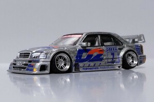 絶版 希少 プレミアム AMG メルセデス Cクラス DTM ツーリングカー 改 W202 深リム エンケイ ローダウン カスタム 改造 ドイツ (1/64)