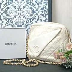 【ラムスキン】CHANEL　シャネル　ショルダーバッグ　フリンジ　ココマーク　白