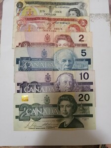 世界紙幣　数少ないカナタ旧紙幣6枚20 ドル.10ドル.5ドル.2ドル1ドル　合計40ドル
