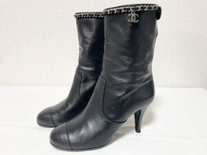 希少 美品 シャネル CHANEL G27249 CCロゴ ココマーク チャーム チェーン レザー ショート ブーツ ヒール 36 1/2 23～23.5㎝ レディース 黒