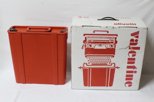 Olivetti valentine オリベッティ バレンタイン タイプライター 