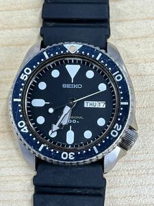 ●【10/17電池交換済み】セイコー SEIKO プロフェッショナルダイバー 200m 7C43-7010 クォーツ メンズ SS 腕時計 稼働品