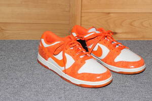 未使用　Wmns 27㎝　ナイキ NIKE Dunk Low　ダンクローカットスニーカー　シューズ　FN7773-001　送料無料