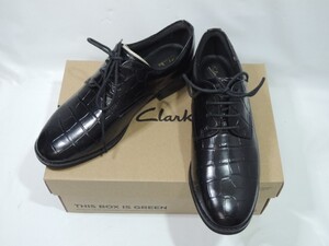 未使用 Clarks クラークス リアダービー クロコ型押しレザー 黒 ブラック ドレスシューズ 革靴 39 1/2