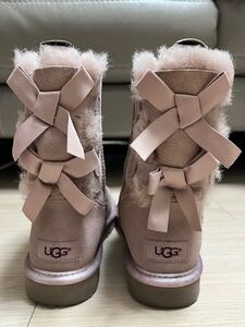 【美品】正規品 UGG ベイリーボウ　ブーツ　6