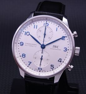 IWC ヴィンテージ カスタム品 IW371605 ポルトギーゼ・クロノグラフ自動巻 シルバーダイヤル＆ブラックベルト 歩度良好！ 