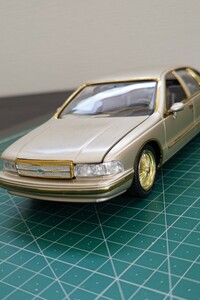 Revell 94 Impala ＳＳ Lowriderインパラローライダー完成品