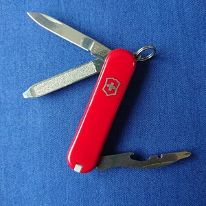 VICTORINOX(ビクトリノックス)ラリー (634)