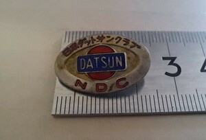 NIPPON DATSUN CLUB NDC バッチ (検 日本 オールド ダットサンクラブ 襟章 御章 記章 カー ピン バッジ ピンズ 東京 日産 TOKYO JAF グリル