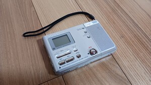 ☆美品☆ SONY MD WALKMAN ソニー MZ-B10 ポータブルMDレコーダー MDプレーヤー ⑤