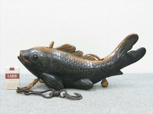 【心庵】時代物　木製／自在鉤　魚　横木　全長52.5cm　目玉可動　囲炉裏　古民具　A661