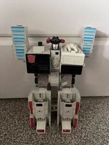 Metroplex Vintage 1985 G1 Transformers Hasbro Action Figure 海外 即決