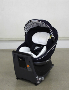送料無料 美品 クルムーヴ スマート ISOFIX EG JJ-600 ネイビー 一歩進んだベッド型 新生児OK クリーニング済み