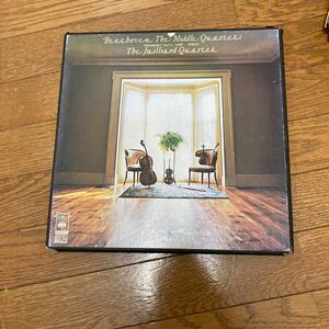 ベートーヴェン 弦楽四重奏曲7-11 ジュリアードSQ 3LP BOX