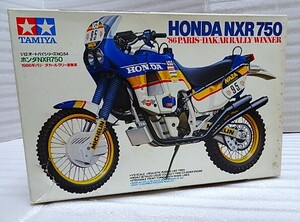 No.26　 タミヤ　HONDA NXR750 1/12　86’パリ ダカール ラリー 優勝車　現状品　