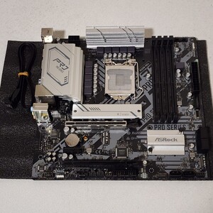 ASRock B560M PRO4 LGA1200 MicroATXマザーボード IOパネル欠品 第10・11世代CPU対応 最新Bios 動作確認済 PCパーツ (2)