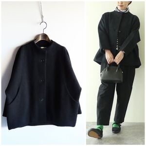 美品 23AW evam eva press wool short coat エヴァムエヴァ プレスウールショートコート 1 チャコール ダークグレー系 ボトル襟 ジャケット