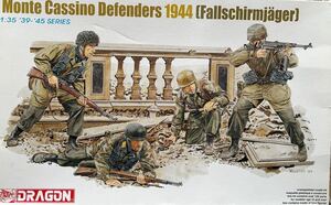 ドラゴン　1/35スケール　モンテカッシーノ 防衛隊 1944(降下猟兵)