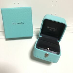 Tiffany&Co. ティファニー ティファニーブルー　レザー 1列　シングル　リング　ケース ボックス box 箱　指輪　エンゲージ　正規品