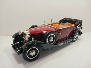 1/18 Maybach マイバッハ Zeppelin ツェッペリン ミニカー