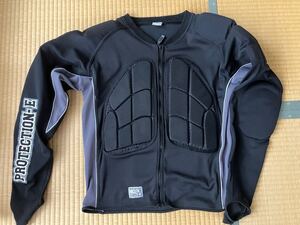 プロテクター インナー ブラック系 JACKET スノボード　スキー用　サイズM 使用回数少なめ！