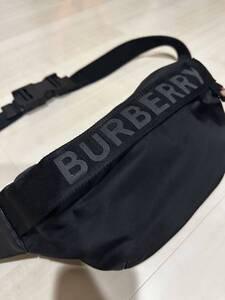 美品　Burberry London ボディバッグ