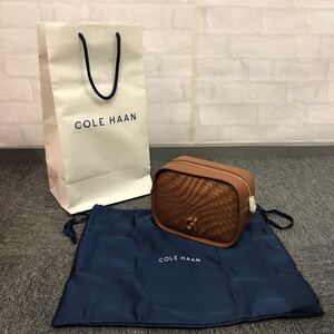 新品 未使用 COLE HAAN エッセンシャル ボディクロス カメラバッグ