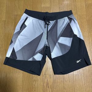 リーボック　 ハーフパンツ トレーニング　 Shorts Oサイズ