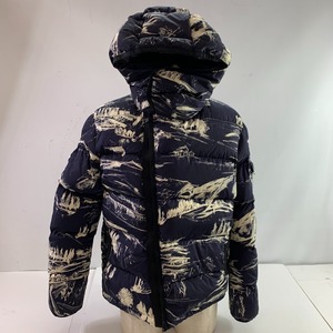 04wy7123∞ MONCLER モンクレール ヌヴィック ジャケット ダウン D20914081785 539EQ ネイビー/ホワイト 総柄 サイズ2 アウター 中古品