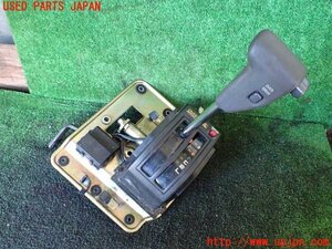 1UPJ-12667555]ランクルプラド(LJ78G)ATシフトレバー 中古