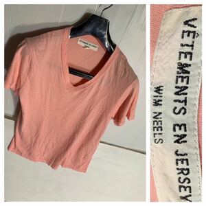 VETEMENTS ヴィトモン　WIM NEELS ウィムニールス　ルークス　ポルトガル製　半袖　Vネック　カットソー　Tシャツ　46 M程度　ピンク
