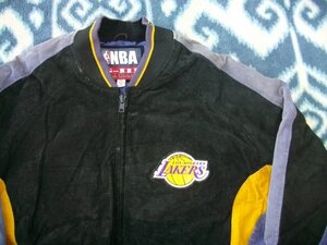 ロサンゼルス レイカーズ ジャケット？ジャンパー？ 新品未使用 XXL Los Angeles Lakers NBA レーカーズ