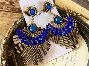 未使用 ヴィンテージ アクセサリー ピアス 大きいモチーフ ゴールドカラー ダンス フォーマル vintage accessory gorgeous earrings G