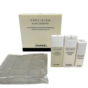 ■【CHANEL/シャネル】BLANC ESSENTIEL ブラン エサンシエル ホワイトニング トラベル キット 基礎化粧品★9257