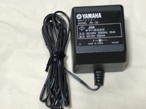 ヤマハ 電源アダプター PA-3C DC12V 700mA 電子ピアノ QY100/QY10 SLG200S DX27 HD81 等に