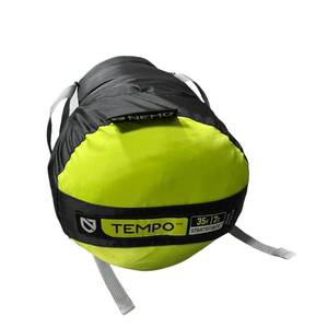 ◆未使用品◆ニーモ NEMO Equipment テンポ 35 TEMPO 35 化繊 マミー型寝袋 シュラフ メンズ レギュラーサイズ X76706NL