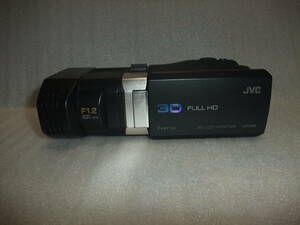 JVC Everio GS-TD1 3Dカメラ