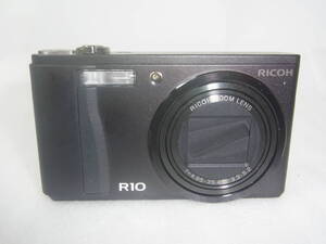 1096　RICOH R10　コンパクトデジカメ　通電確認済み