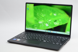 [中古]FUJITSU LIFEBOOK UH UH-X/G2 FMVUXG2B ピクトブラック