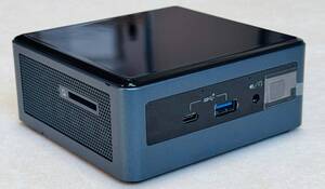 美品 ! 超小型PC ベアボーン Intel NUC10FNH ★ 第10世代 Core i3-10110U メモリ8GB 新品NVMe 256GB + HDD500GB 無線 Windows11 office2019